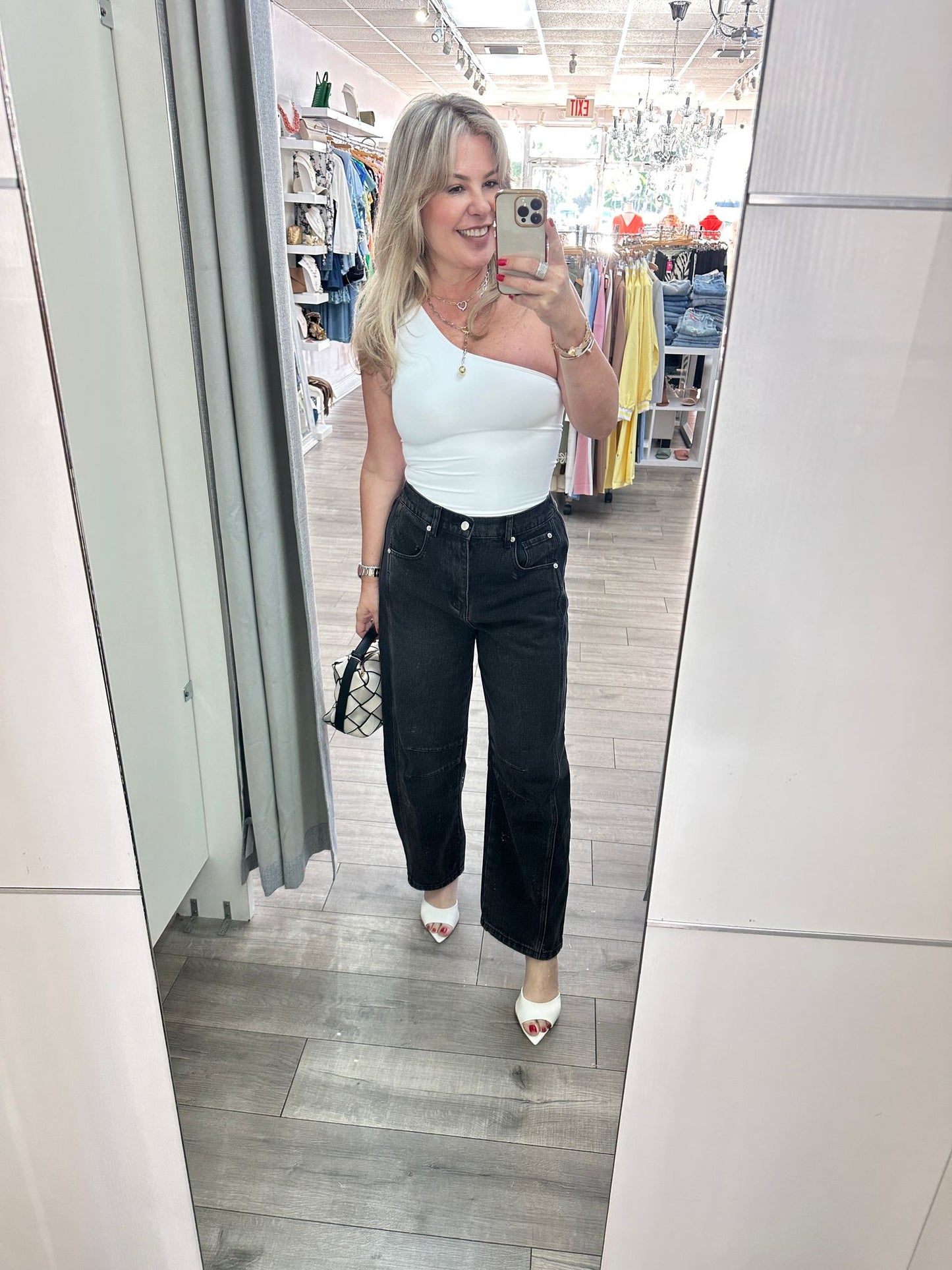 ROMINA JEANS