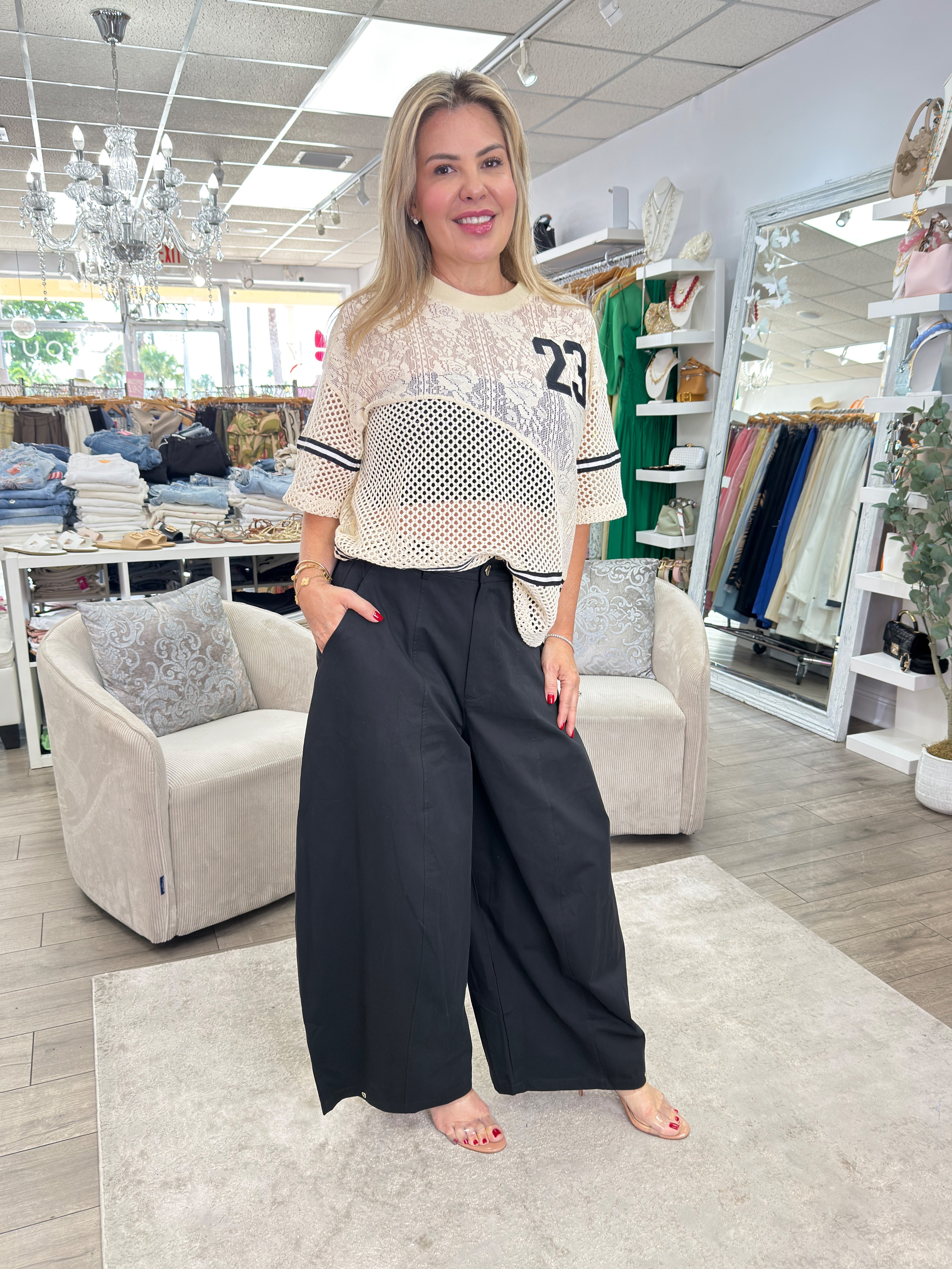 ALVARA - 23 LACE TOP